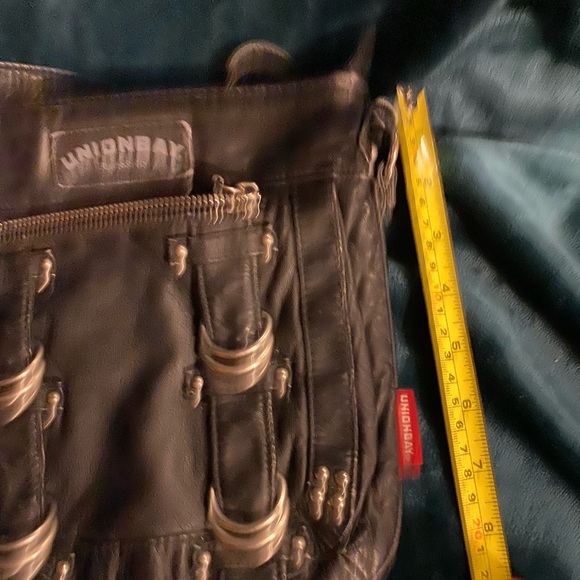 Beautiful Leather crossbody - Picture 4 of 5